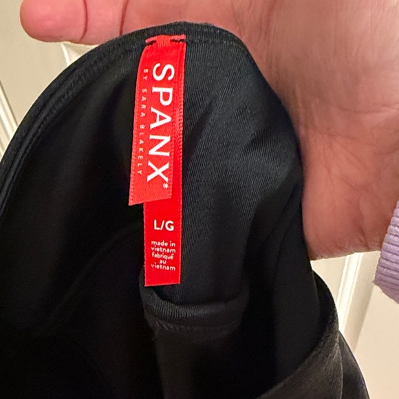 SPANX Black Sequin Leggings - Picture 2 of 3